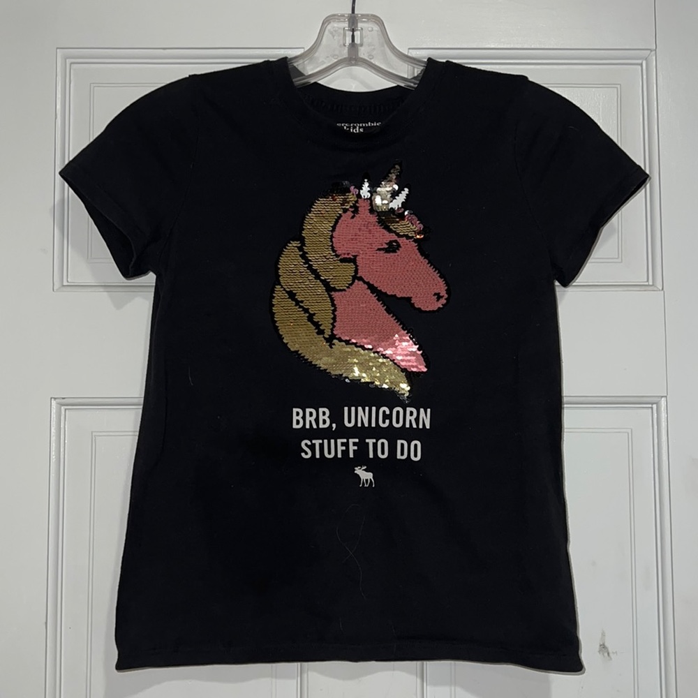 Abercrombie kids black graphic t shirt with sequins size 9/10